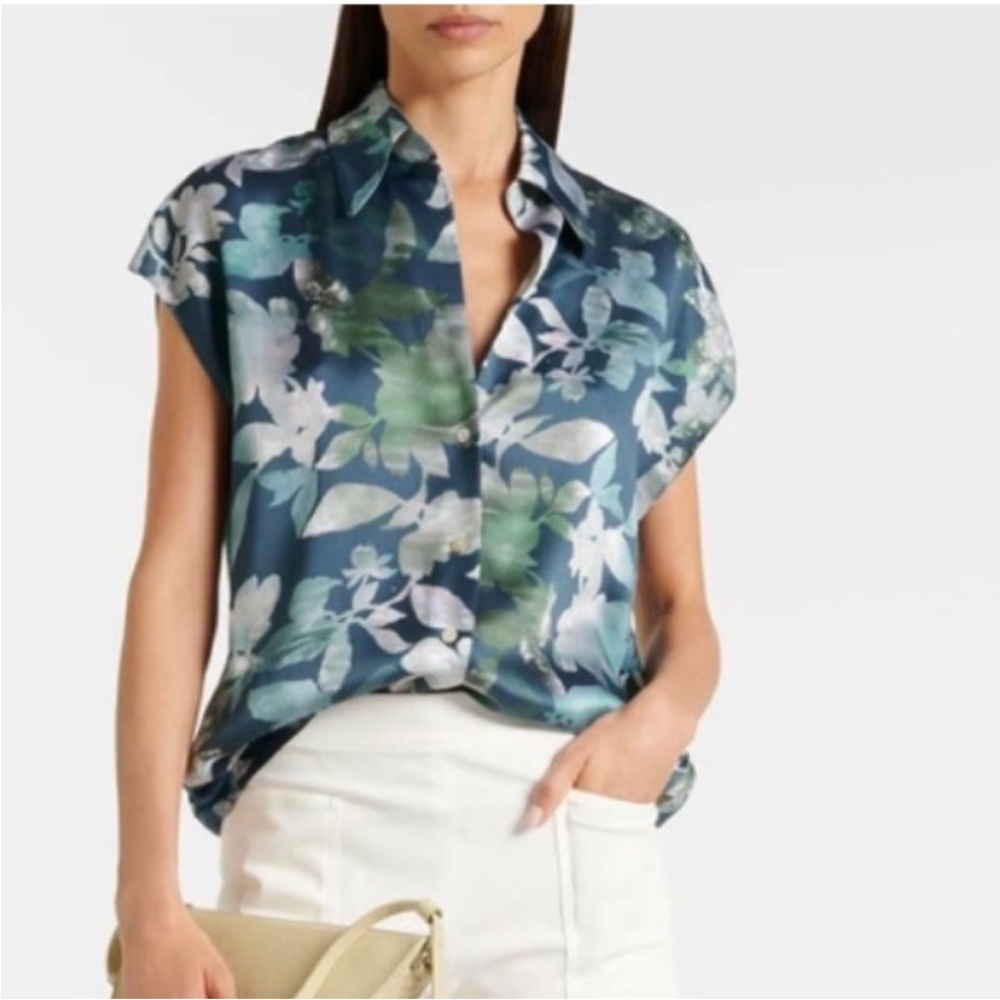 Vince Shimmer Lake Silk Blouse Floral Cap Sleeve Button Front Top Women’s M NWT